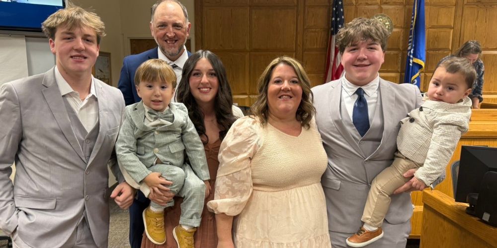 foster families sharing their adoption experiences