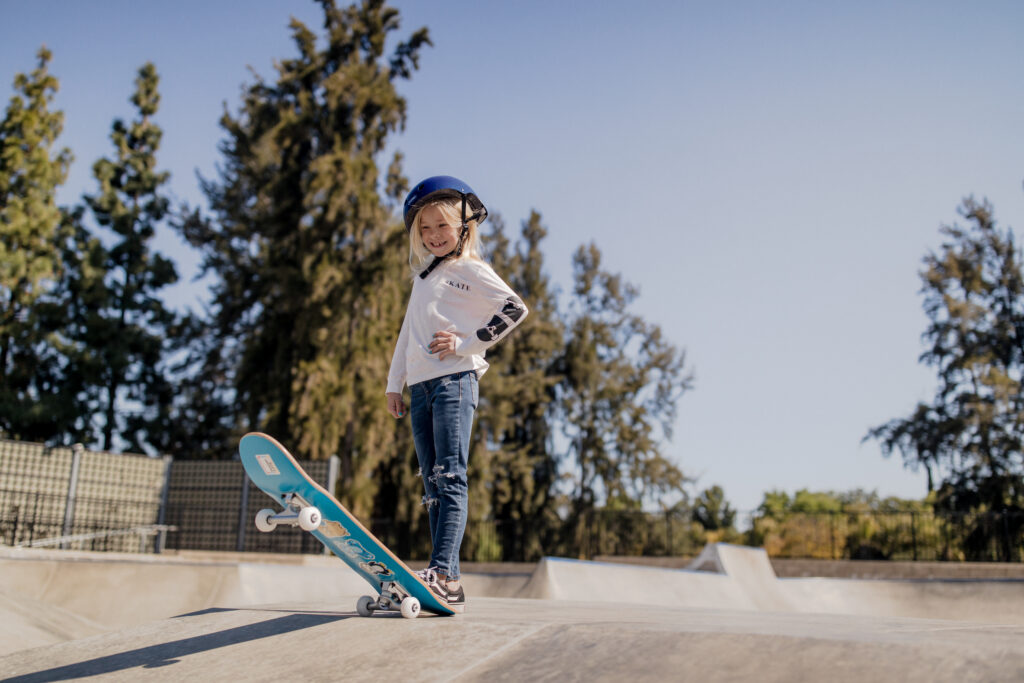 build a skateboard with a nonprofit cover