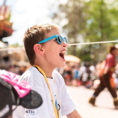 boy shouting at disney profile